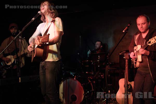 WOLVES AND MOONS - 2013-03-15 - PARIS - Espace B - 